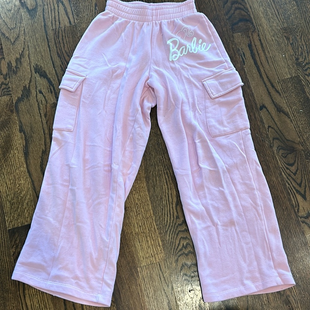 Barbie sweat pants 🍁